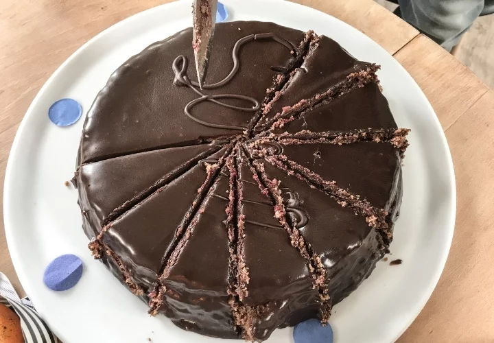 Thunder Chocolate Cake 