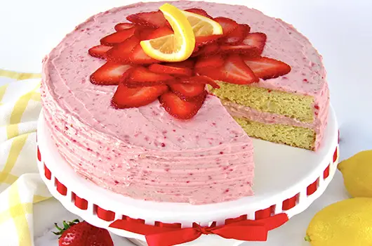Lemon Cake With Strawberries Recipe