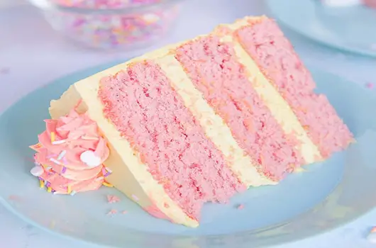 Strawberry Box Cake Recipe