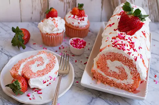 Strawberry Roll Cake Recipe