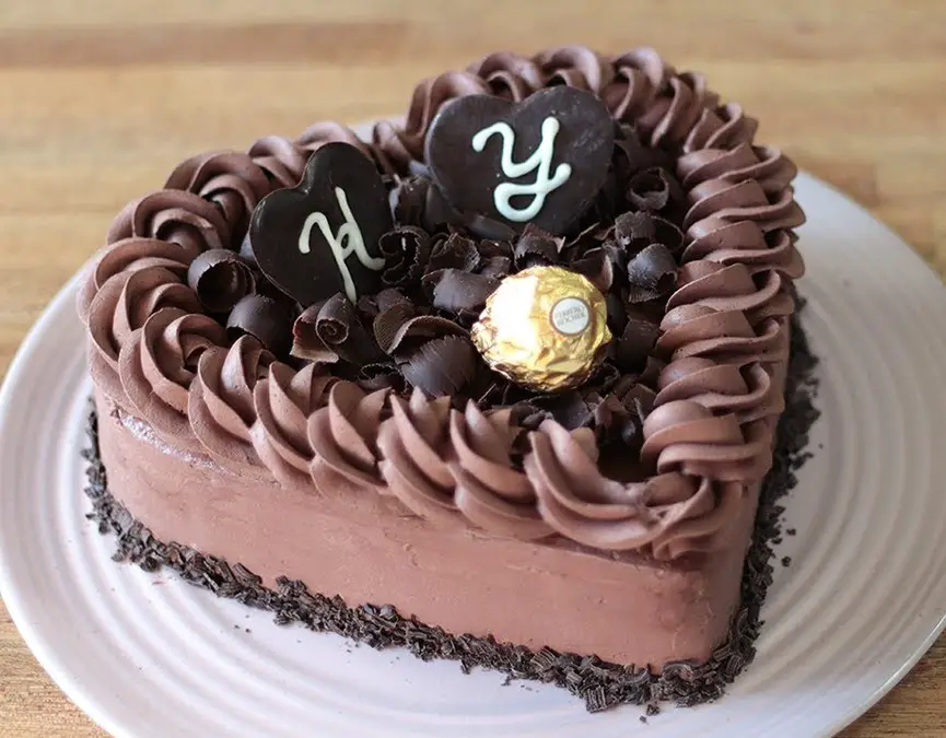 Heart-Shaped chocolate Cake