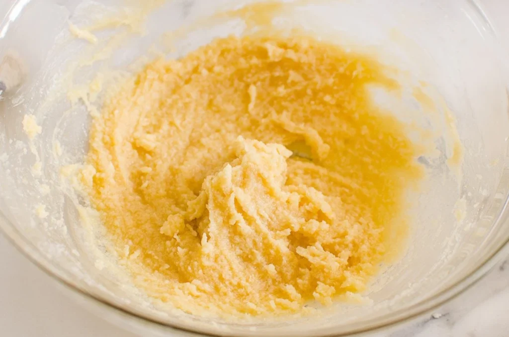 powder, vanilla extract, and honey in a medium bowl.